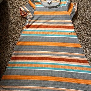 Lularoe women’s dress. Size S. 36 1/2” long.